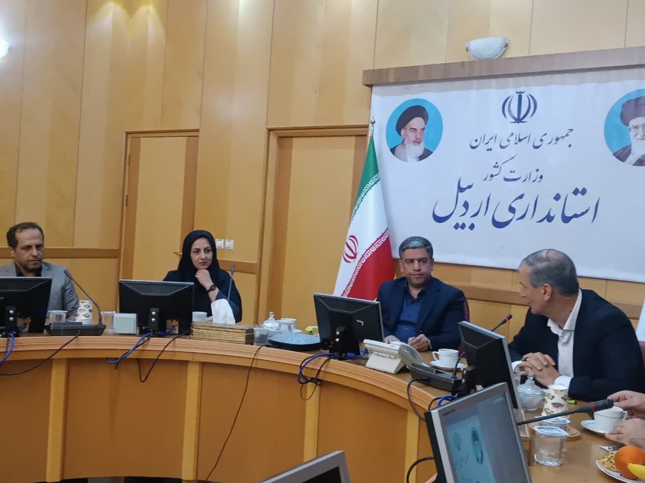اردبیل ۵۰ هزار بیکار در اردبیل با وجود ظرفیت بالای کشاورزی استان، مایه تاسف است